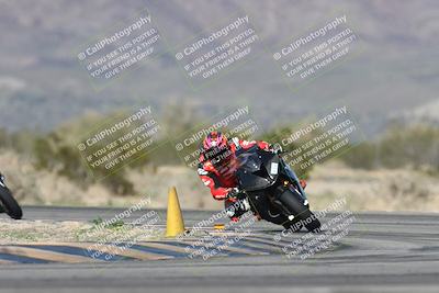 media/Jan-15-2026-Racers Edge (Thu) [[dfebeb70ab]]/2-A Group/Session 5 (Turn 5)/